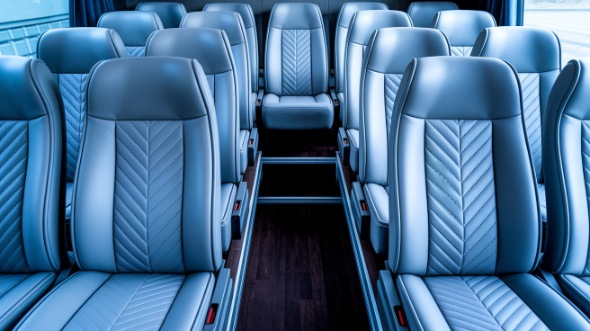 28 passenger minibus interior des plaines