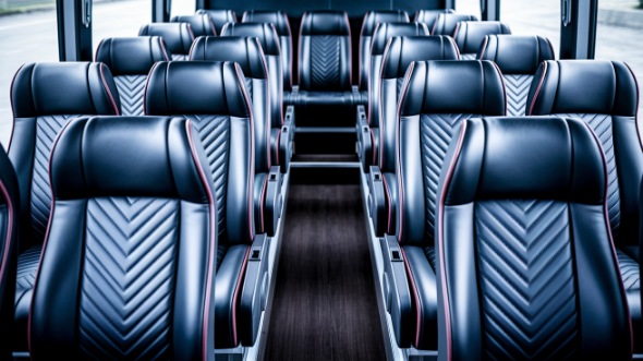 racine 18 passenger minibus rental